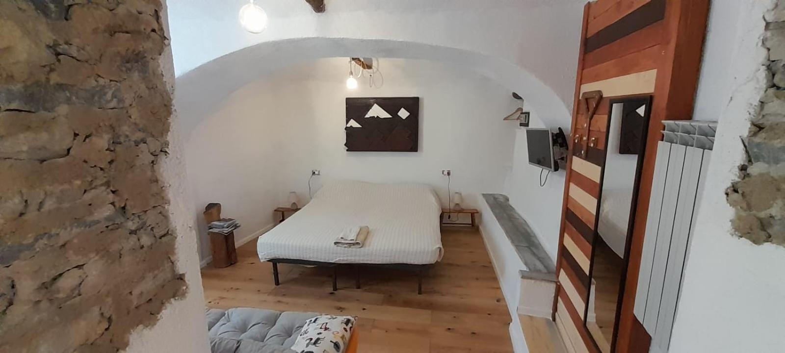 B&B 8A Castelbianco Colletta Exterior photo