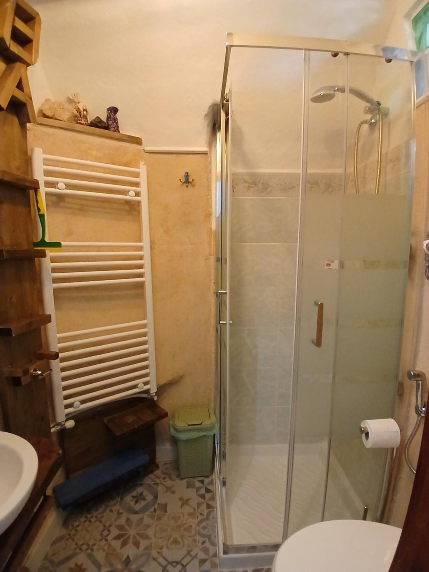 B&B 8A Castelbianco Colletta Exterior photo